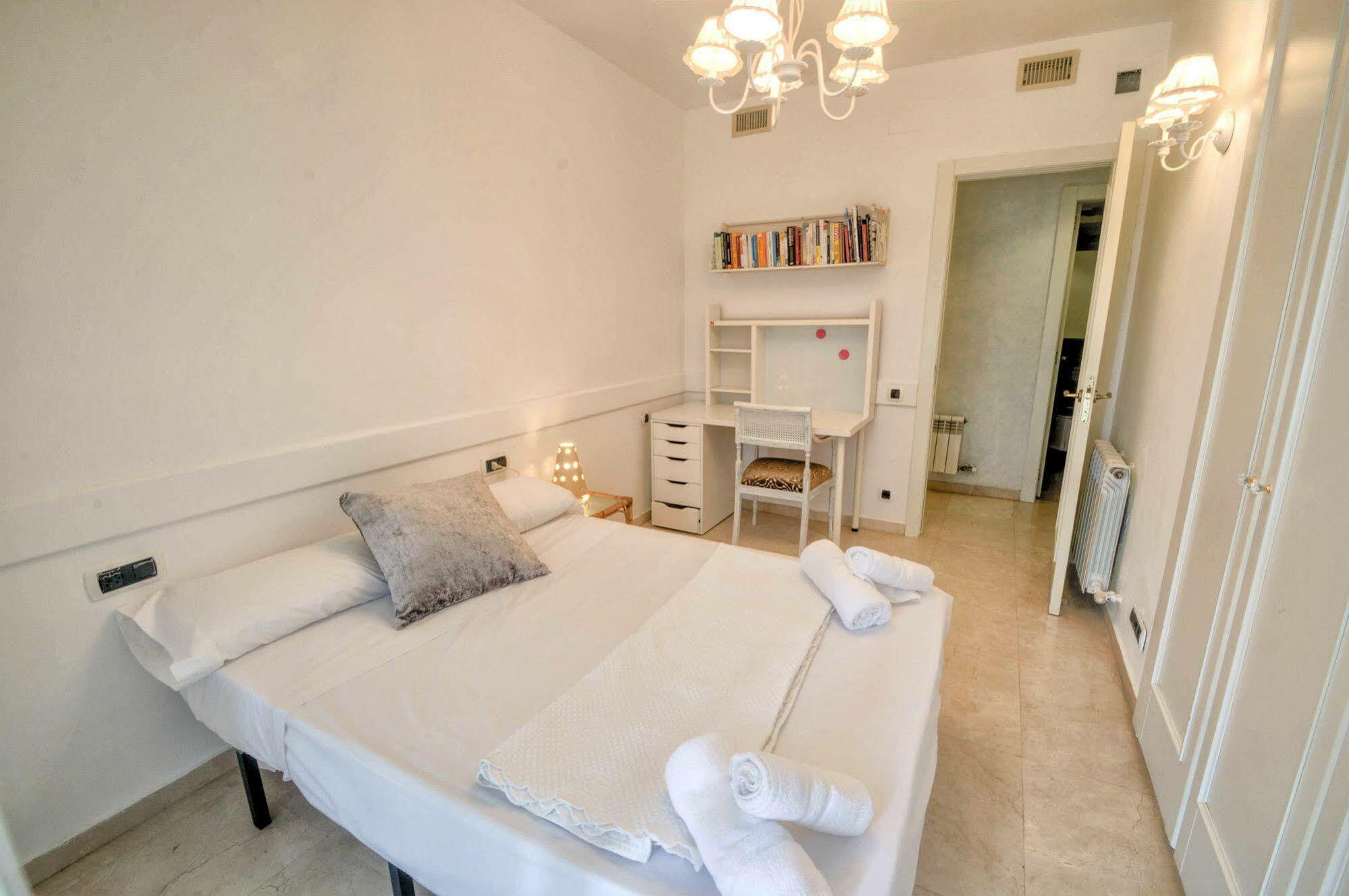 Duplex Park De Mar Apartamento Sitges Exterior foto