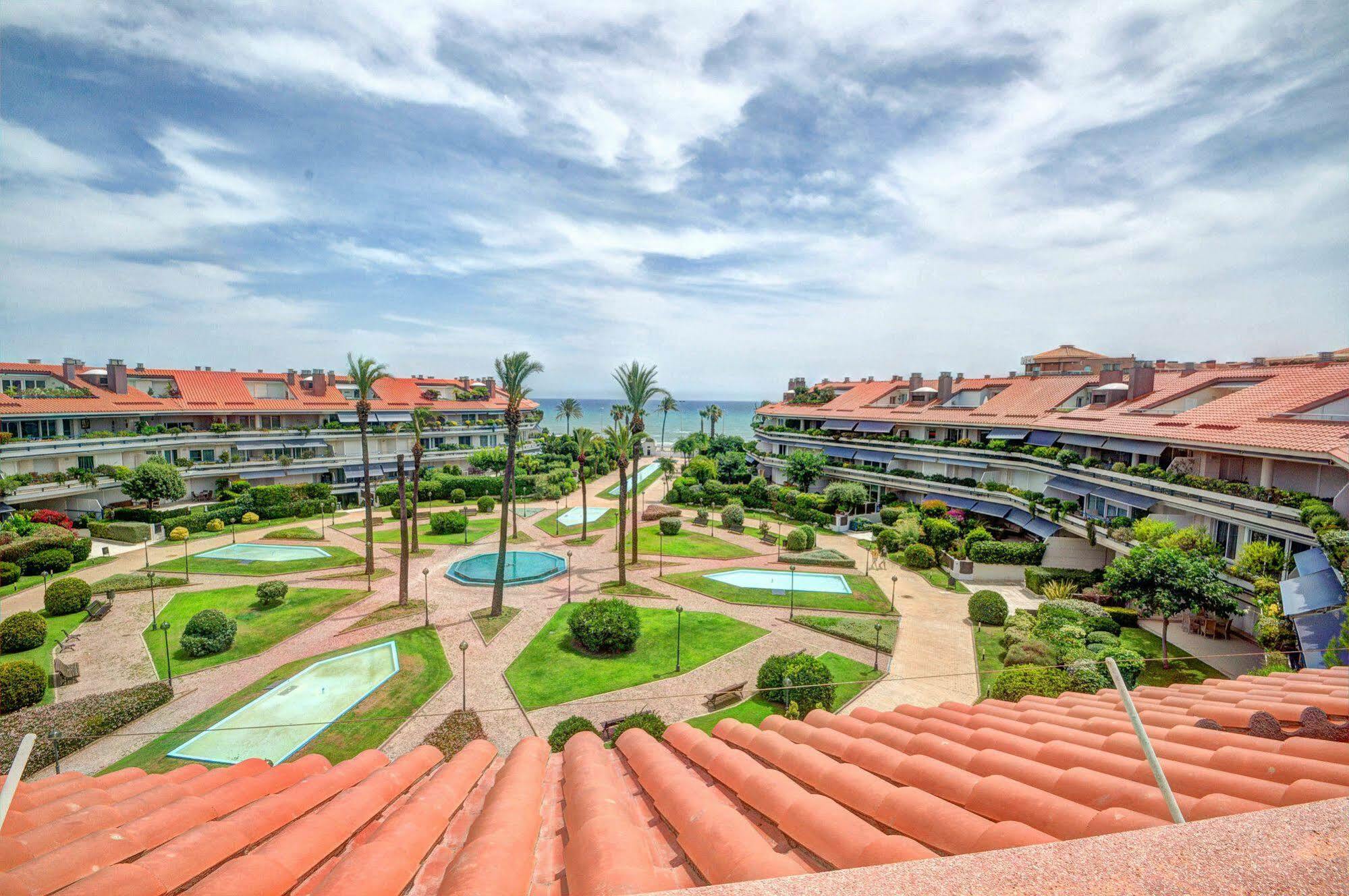 Duplex Park De Mar Apartamento Sitges Exterior foto